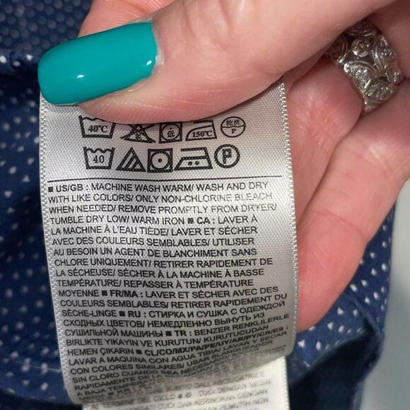 Banana Republic Men’s Non-Iron Tailored Slim Fit Dress Shirt Size M 15-15 1/2 - Picture 7 of 8